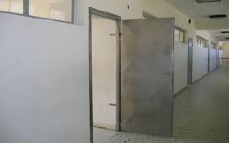 ΕΠΙΣΤΡΕΦΟΥΝ ΣΤΑ ΣΧΟΛΕΙΑ ΤΟΥΣ ΟΙ ΔΙΚΑΙΩΜΕΝΟΙ ΑΠΟ ΤΗ ΔΙΚΑΙΟΣΥΝΗ ΙΔΙΩΤΙΚΟΙ ΕΚΠΑΙΔΕΥΤΙΚΟΙ!