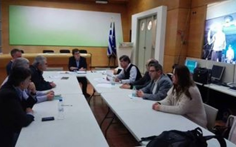 ΣΥΝΑΝΤΗΣΗ ΠΡΟΕΔΡΕΙΟΥ ΟΙΕΛΕ ΜΕ ΤΟΝ ΤΟΜΕΑ ΠΑΙΔΕΙΑΣ ΤΟΥ ΠΑΣΟΚ ΓΙΑ ΦΛΕΓΟΝΤΑ ΖΗΤΗΜΑΤΑ ΙΔΙΩΤΙΚΗΣ ΕΚΠΑΙΔΕΥΣΗΣ