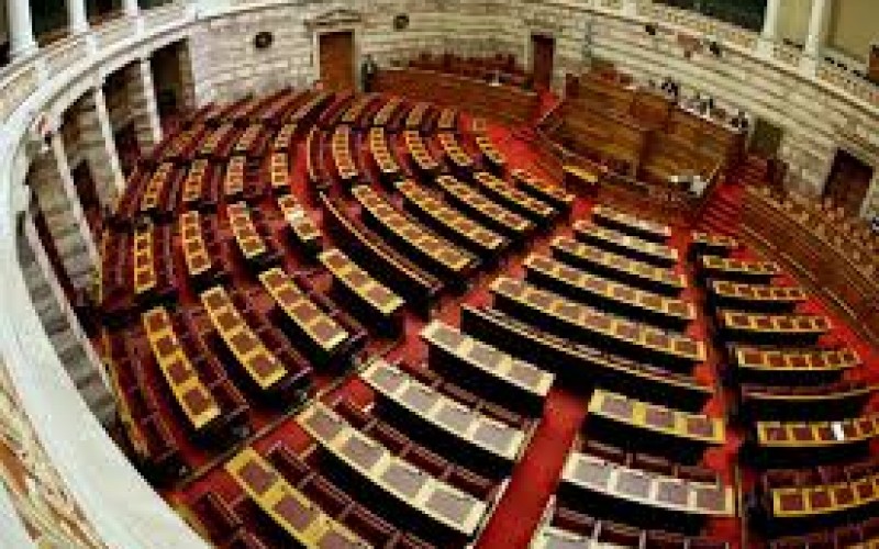 ΨΗΦΙΣΤΗΚΕ ΣΤΗ ΒΟΥΛΗ ΣΗΜΑΝΤΙΚΗ ΤΡΟΠΟΛΟΓΙΑ ΤΩΝ ΒΟΥΛΕΥΤΩΝ ΤΟΥ ΣΥΡΙΖΑ ΜΗΤΑΦΙΔΗ ΚΑΙ ΤΖΟΥΦΗ ΓΙΑ ΤΟΥΣ ΕΚΠΑΙΔΕΥΤΙΚΟΥΣ ΣΤΑ ΦΡΟΝΤΙΣΤΗΡΙΑ ΚΑΙ ΣΤΑ ΚΞΓ