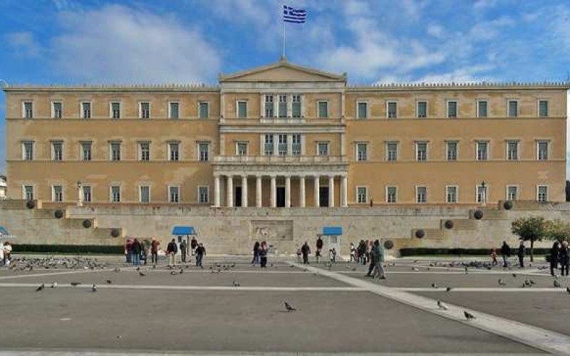 ΣΤΗ ΒΟΥΛΗ ΟΙ ΑΛΛΑΓΕΣ ΓΙΑ ΤΟΥΣ ΔΙΕΥΘΥΝΤΕΣ ΤΩΝ ΣΧΟΛΕΙΩΝ, ΧΩΡΙΣ ΚΑΜΙΑ ΑΛΛΑΓΗ ΓΙΑ ΤΗΝ ΙΔΙΩΤΙΚΗ ΕΚΠΑΙΔΕΥΣΗ!-ΕΠΙΣΤΟΛΗ ΤΗΣ ΟΙΕΛΕ ΣΤΟΝ ΥΠΟΥΡΓΟ ΓΙΑ ΑΜΕΣΗ ΣΥΝΑΝΤΗΣΗ