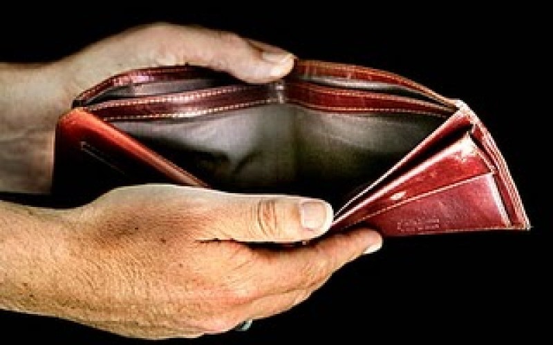 Η ΟΙΕΛΕ ΖΗΤΑ ΤΗΝ ΑΜΕΣΗ ΠΑΡΕΜΒΑΣΗ ΤΟΥ ΥΠΟΥΡΓΕΙΟΥ ΕΡΓΑΣΙΑΣ: ΣΟΒΑΡΟΤΑΤΕΣ ΚΑΤΑΓΓΕΛΙΕΣ ΓΙΑ ΕΠΙ ΜΗΝΕΣ ΑΠΛΗΡΩΤΟΥΣ ΕΚΠΑΙΔΕΥΤΙΚΟΥΣ ΣΕ ΣΥΓΚΕΚΡΙΜΕΝΑ ΙΔΙΩΤΙΚΑ ΣΧΟΛΕΙΑ