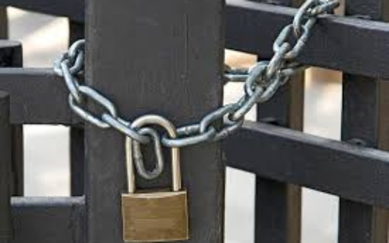 ΑΠΟΦΑΣΗ ΥΠ ΠΑΙΔΕΙΑΣ: ΟΡΙΣΤΙΚΟ ΚΛΕΙΣΙΜΟ ΤΩΝ ΕΚΠΑΙΔΕΥΤΗΡΙΩΝ ΠΑΠΑΧΑΡΑΛΑΜΠΟΥΣ (ΝΥΝ ΠΑΠΑΧΑΡΑΛΑΜΠΕΙΟ ΕΚΠΑΙΔΕΥΤΗΡΙΟ)