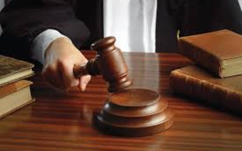 ΔΙΚΑΖΕΤΑΙ ΤΗΝ ΠΑΡΑΣΚΕΥΗ Η ΟΙΕΛΕ ΚΑΙ ΕΥΡΥΤΕΡΑ Η ΣΥΝΔΙΚΑΛΙΣΤΙΚΗ ΔΡΑΣΤΗΡΙΟΤΗΤΑ ΜΕΤΑ ΑΠΟ ΣΤΟΧΕΥΜΕΝΗ ΜΗΝΥΤΗΡΙΑ ΑΝΑΦΟΡΑ ΤΗΣ ΕΛΛΗΝΟΑΜΕΡΙΚΑΝΙΚΗΣ ΕΝΩΣΗΣ – ΒΙΝΤΕΟ-ΚΟΛΑΦΟ ΓΙΑ ΤΟΥΣ ΜΗΝΥΤΕΣ ΜΑΣ ΔΗΜΟΣΙΕΥΕΙ ΣΗΜΕΡΑ Η ΟΙΕΛΕ