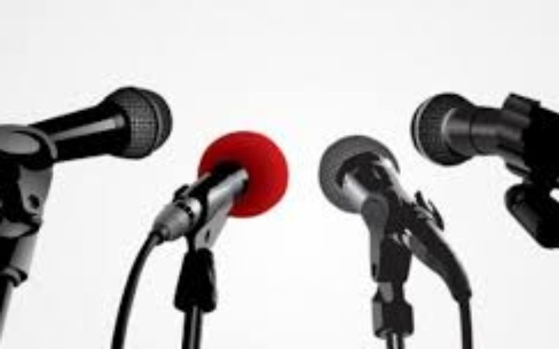 ΑΥΡΙΟ, ΤΡΙΤΗ 8/1, Η ΣΥΝΕΝΤΕΥΞΗ ΤΥΠΟΥ ΟΙΕΛΕ – ΕΚΑ ΓΙΑ ΤΟ ΦΑΚΕΛΛΟ ΜΠΟΥΛΟΥΤΑ ΚΑΙ ΤΗ ΔΙΚΑΣΤΙΚΗ ΔΙΑΜΑΧΗ ΤΗΣ ΟΜΟΣΠΟΝΔΙΑΣ ΜΕ ΤΟΝ ΑΝΤΩΝΗ ΣΑΜΑΡΑ