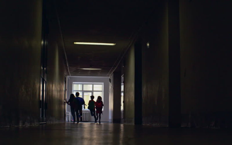 ΑΓΩΝΙΑ ΕΚΑΤΟΝΤΑΔΩΝ ΓΟΝΕΩΝ ΠΟΥ ΕΠΙΚΟΙΝΩΝΟΥΝ ΜΕ ΤΗΝ ΟΙΕΛΕ – ΑΠΑΝΤΗΣΗ ΤΗΣ ΥΦΥΠΟΥΡΓΟΥ ΠΑΙΔΕΙΑΣ ΓΙΑ ΤΑ ΔΙΔΑΚΤΡΑ