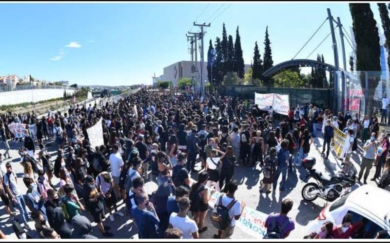 ΟΙΕΛΕ: Όχι στην κρατική καταστολή, ναι στην προστασία της υγείας και της ασφάλειας παιδιών και εκπαιδευτικών– Αναγκαιότητα για την κοινωνία και την Παιδεία η συγκρότηση ενός ισχυρού πανεκπαιδευτικού μετώπου