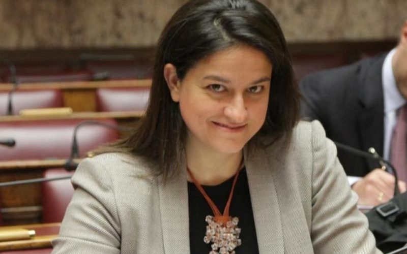 Καμιά απάντηση από την Υπουργό Παιδείας σε επείγουσα επιστολή μας , επομένως (υποθέτουμε ότι) εκπαιδευτικές άδειες τέλος