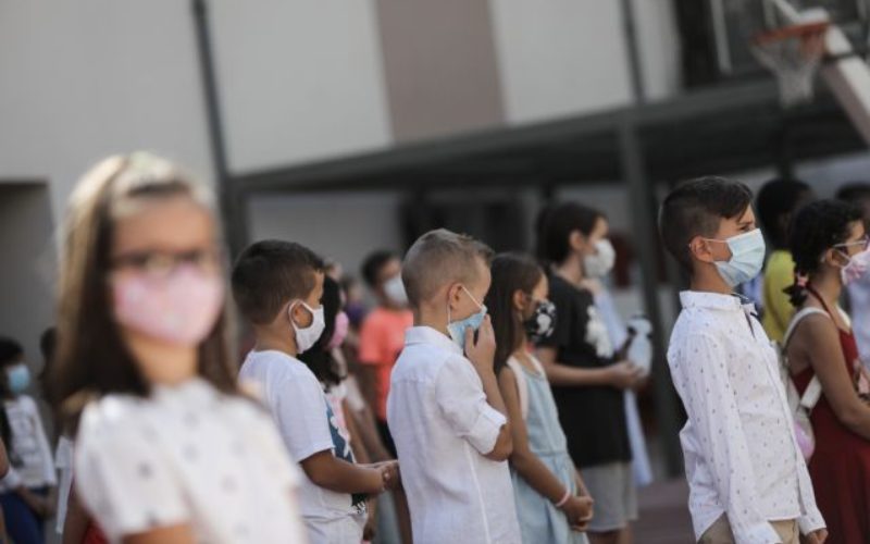 ΟΙΕΛΕ: Μόνο με αυστηρό εκπαιδευτικό πρωτόκολλο η δια ζώσης, σεβασμός στην απόφαση της Αρχής Προστασίας Δεδομένων και καταβολή επιδόματος τηλεργασίας σε περίπτωση εξ αποστάσεως διδασκαλίας