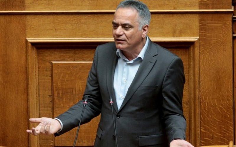 O Βουλευτής Επικρατείας του ΣΥΡΙΖΑ Πάνος Σκουρλέτης ζήτησε από την Υπουργό Παιδείας την άρση της διάταξης για τις αναιτιολόγητες απολύσεις